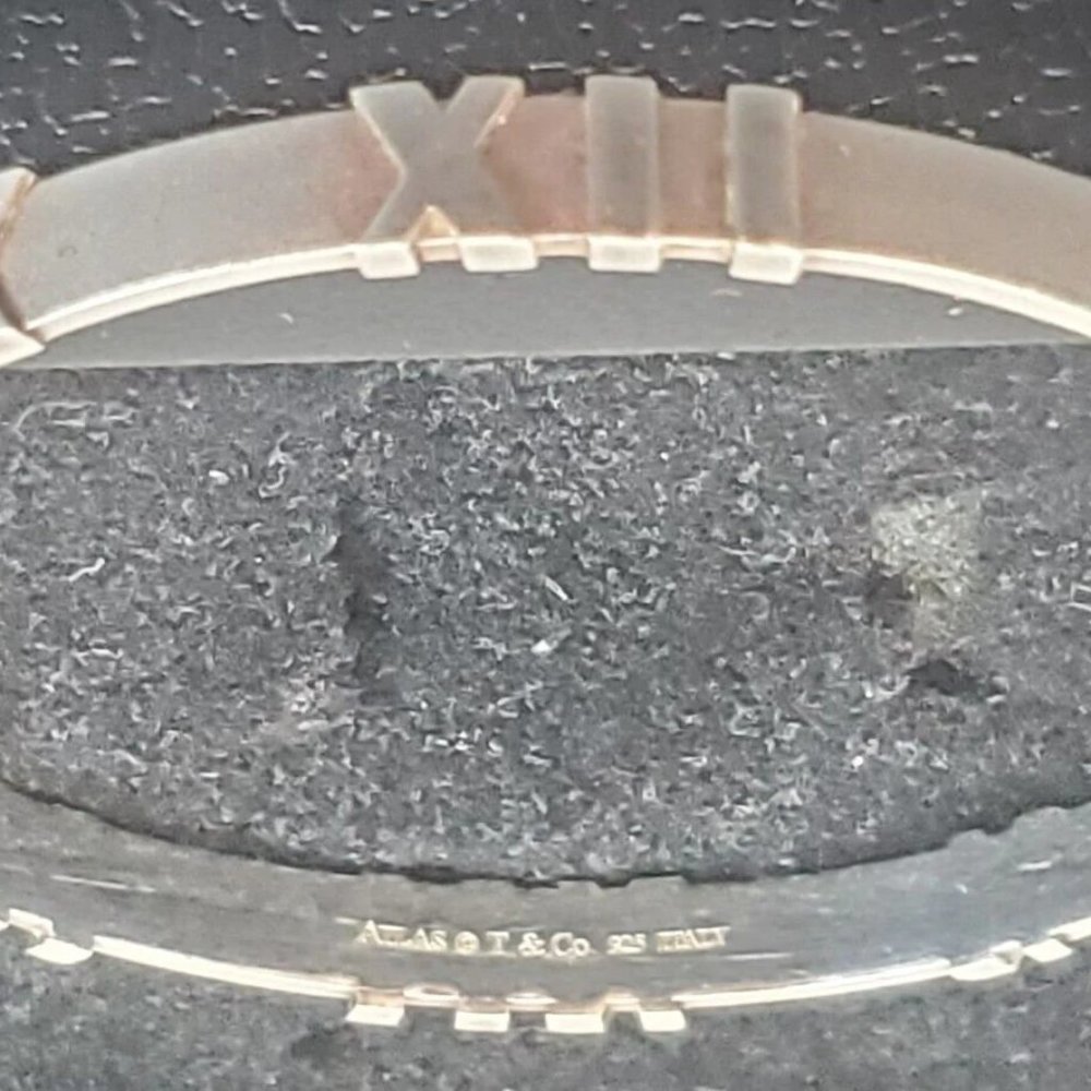 WOW LIKE NEW!!!  Stunning Tiffany & Co. Sterling Silver Atlas Bangle - Picture 3 of 5